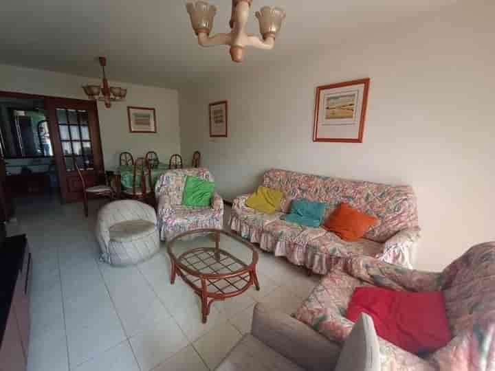 Charming 3-Bedroom Apartment in Portonovo - Perfect Location!