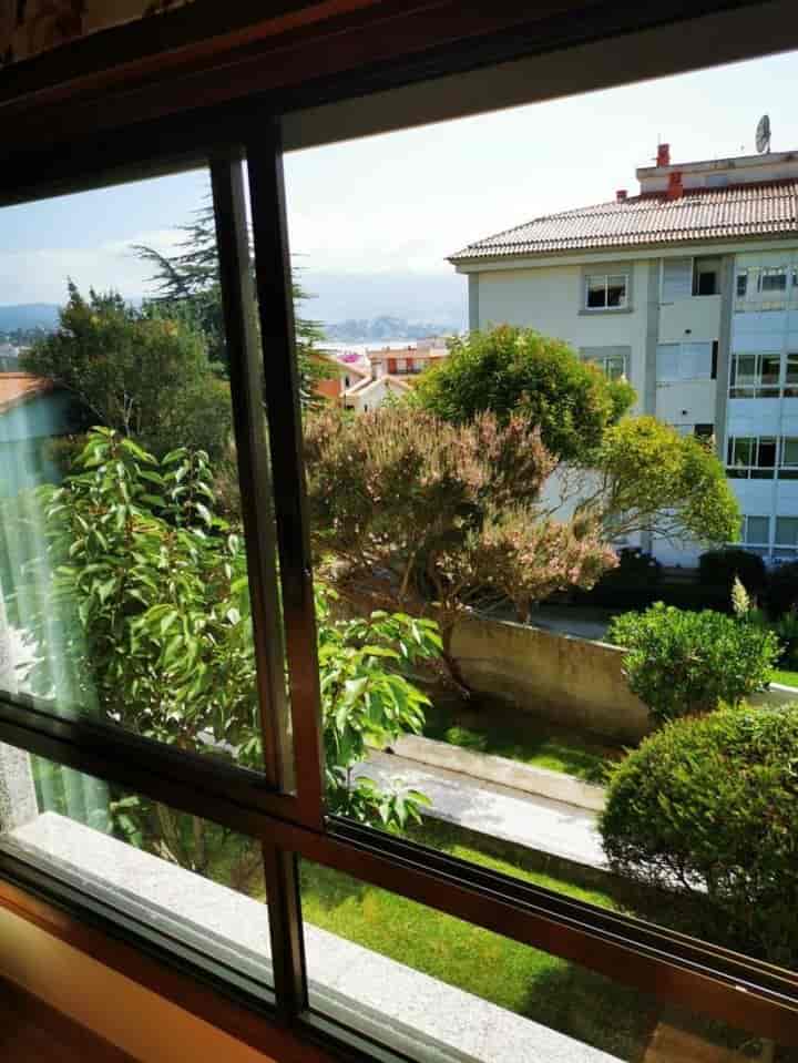 Stunning Seaside Apartment in Panxón, Nigrán