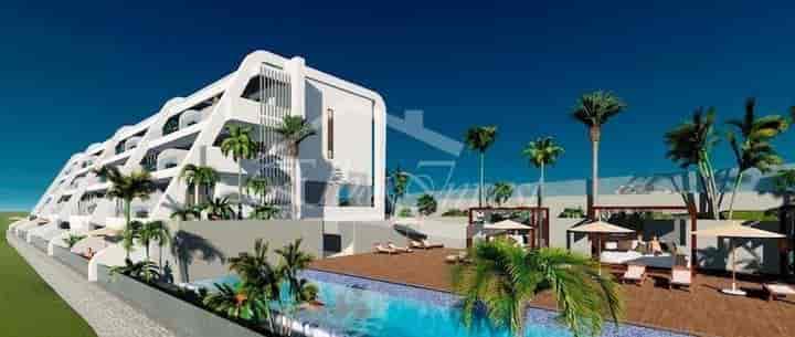 Stunning Amarilla Golf Course Apartment – Your Slice of Paradise!