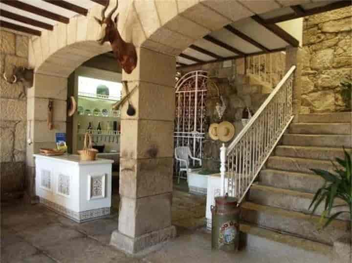 Encantadora Casa Rural en Ponte Caldelas - Tu Refugio Ideal