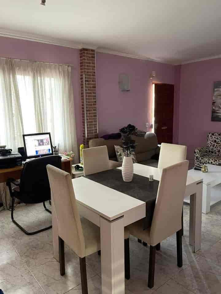 Charming Ground Floor Apartment in Palmanova - Steps from the Beach