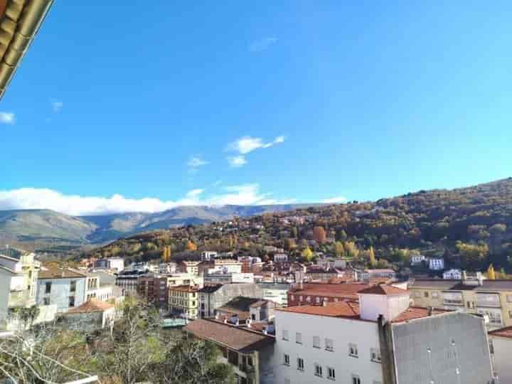 Charming 3-Story Home with Stunning Views in Béjar, Sierra de Francia