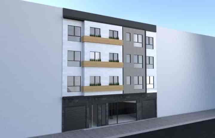 Modern 2-Bedroom Apartment on Calle Secretario Artiles, Las Palmas