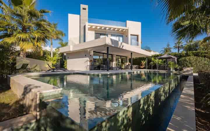 Charme Bungalow in Sunnyvale, CA