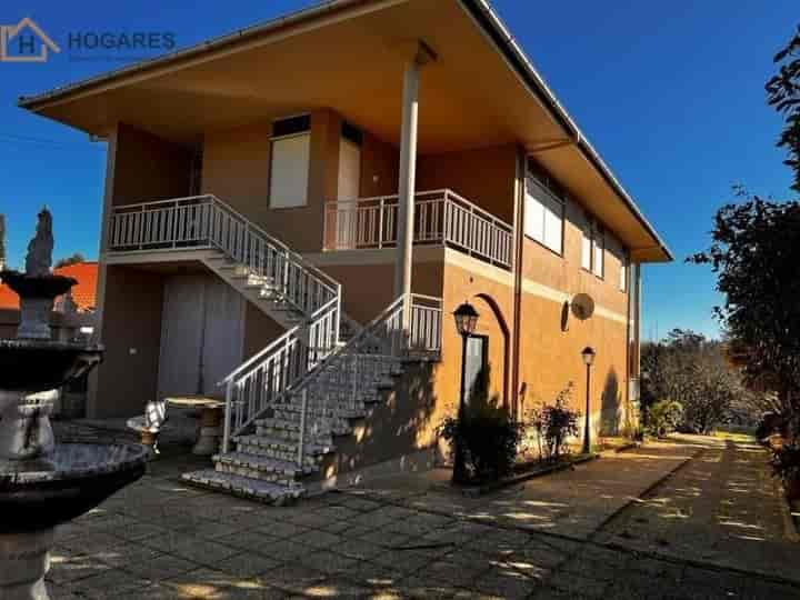 Charming Independent House in San Benito, Tomiño