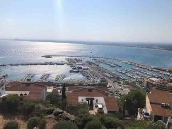 Charming Apartment with Sea Views in Puig Rom, Roses