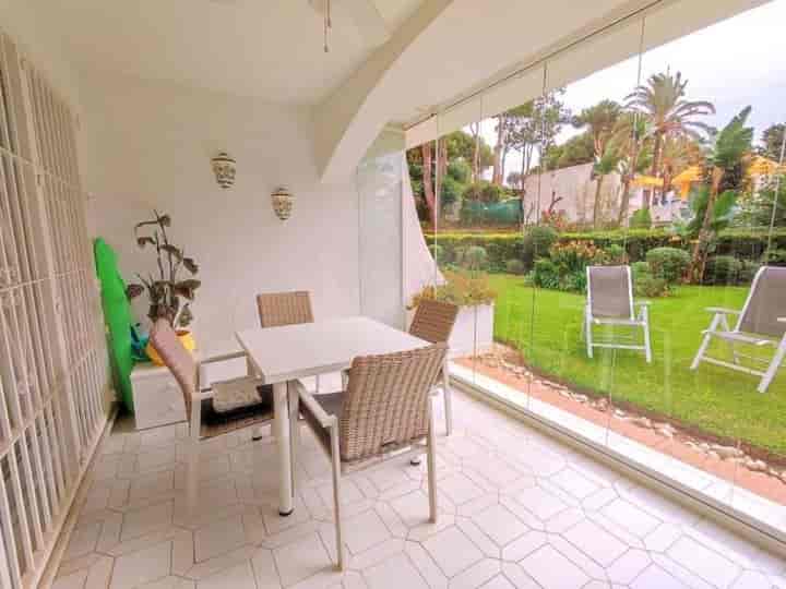 Апартаменты Cozy Studio в Мирафлоре деревня