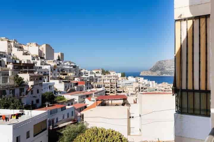 Charming Apartment in Almuñécar-La Herradura with Sea Views