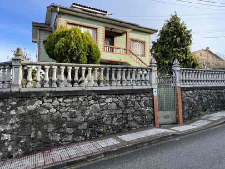 Fixer-Upper Home with Big Potential in Maliaño