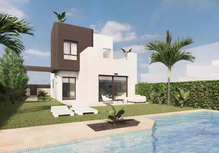 Stunning Villas in Pilar de la Horadada, Alicante