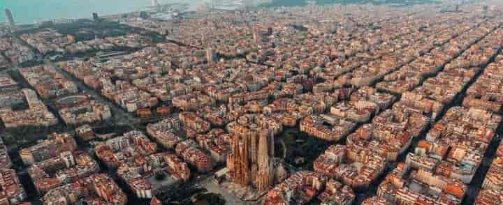 Stylish New Construction Apartment in Sagrada Familia, Barcelona