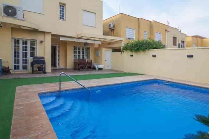 Exclusive Townhouse in Jerez de la Frontera - Perfect Location!