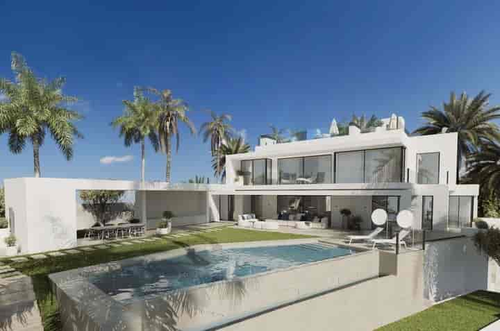 Luxury Villa for Sale in Marbella's Golden Mile