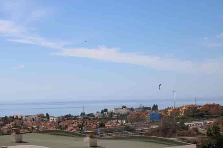 Потрясающая квартира Sea View на Ривьере дель Соль