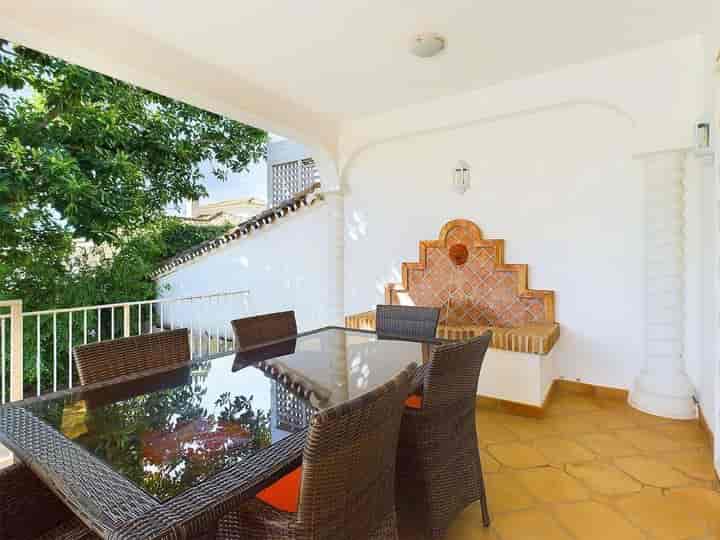 Дом Вашей мечты в Сан-Педро-де-Алькантара - Alta Vista Oasis