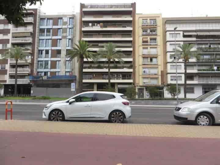 Spacious Oasis with Two Terraces in Paseo de la Victoria, Córdoba