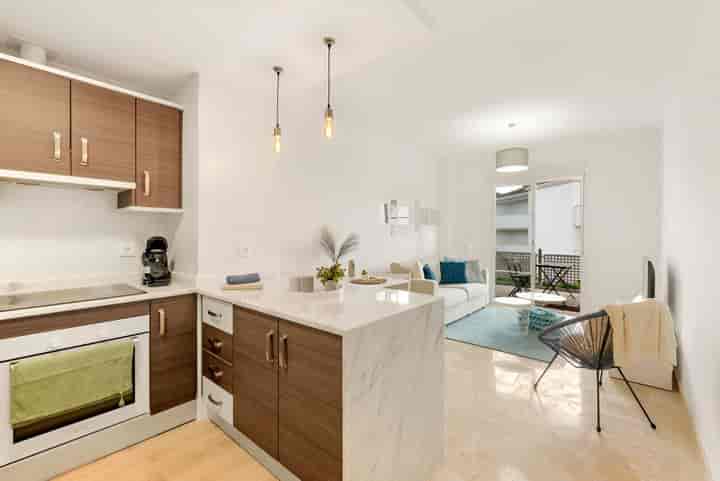 Charming Ground-Floor Apartment in La Duquesa, Costa del Sol