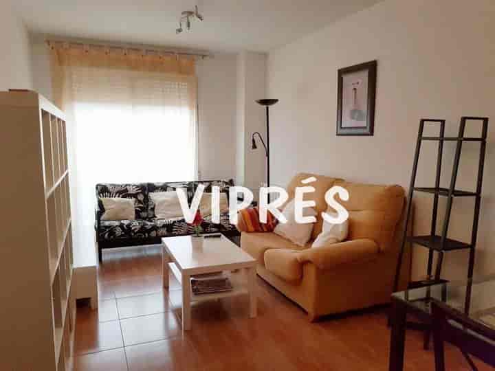 Stunning 3-Bedroom Apartment in The Prime Abadías Area of Mérida