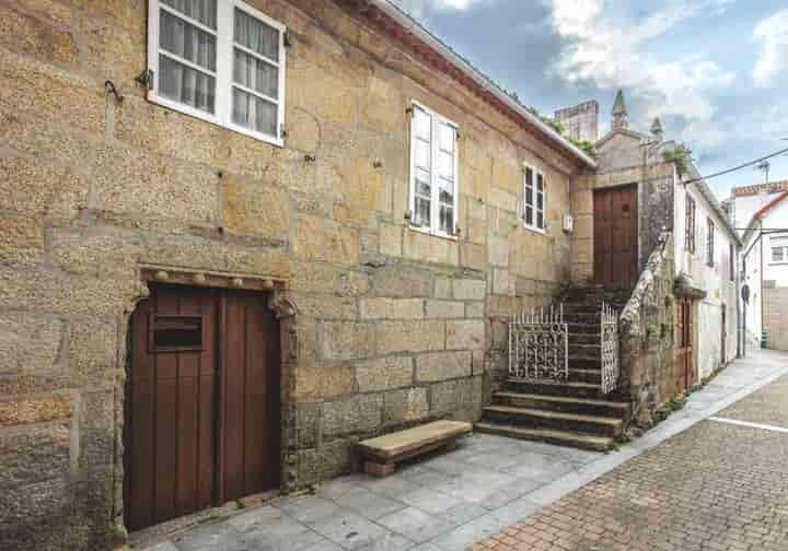 Charming Historic Property in Galicia - 600 m² with Two Buildings