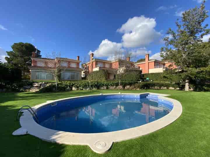 Stunning Townhouse for Sale in Bonmont, Mont-Roig del Camp