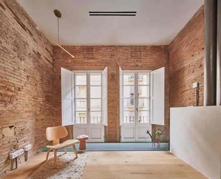 Charming One-Bedroom Apartment in the Heart of Barcelona's Basses de Sant Pere