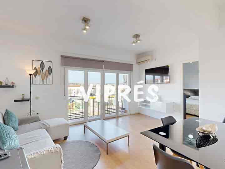 Fantastic Apartment for Sale in City Center - Perfect for Young Couples!