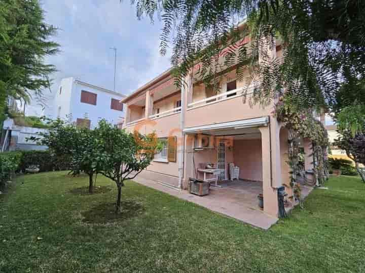 Charming Independent Home in Can Nicolau, Cunit