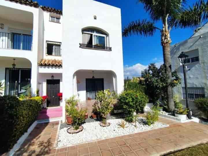 Stunning Corner Townhouse in Bel Air, Marbella