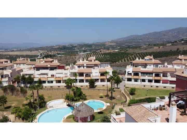 Charming Apartment Steps from Bavaria Golf Course in Caleta de Velez