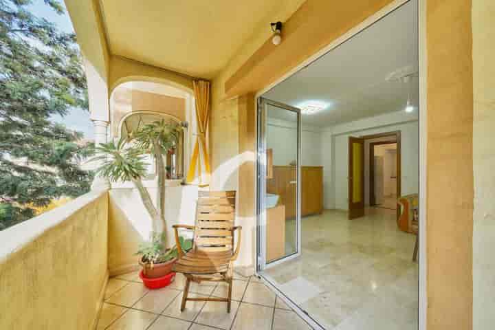 Spacious 3-Bedroom Apartment in Central Fuengirola