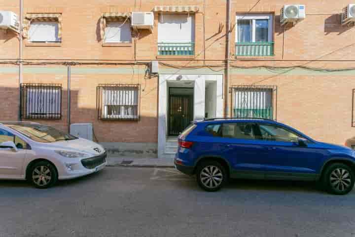 Bright Two-Bedroom Apartment in Armilla, Granada