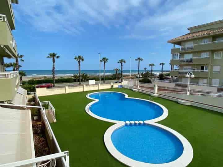 Tranquilidad y Playa: Apartamento en Alquiler en [Ubicación]