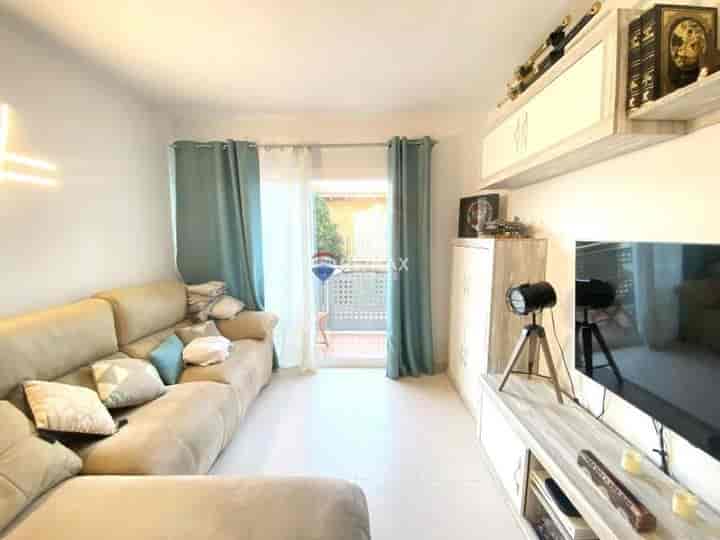 Spacious 3-Bedroom Apartment in Inca, Mallorca - Your Cozy Retreat!