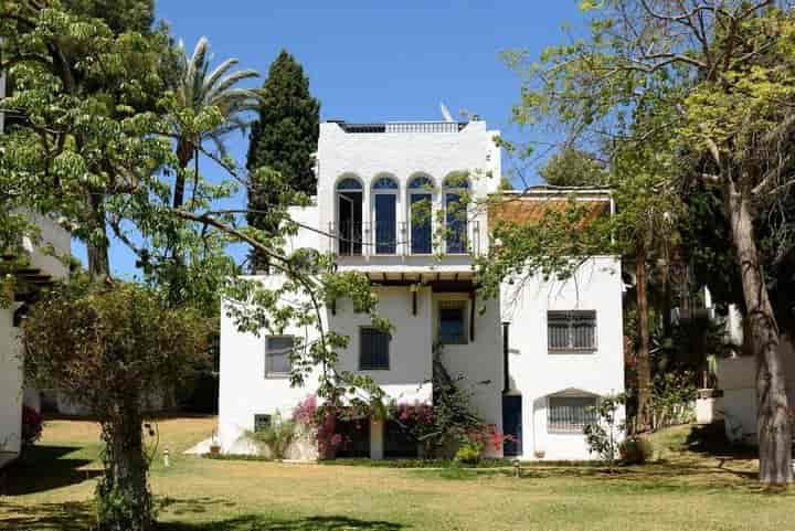 Charming Villa in Gated Community of Benabola, Puerto Banús