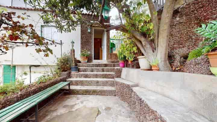 Finca Rústica con Casa y Piscina en Santa Brígida - Un Escapada Natural