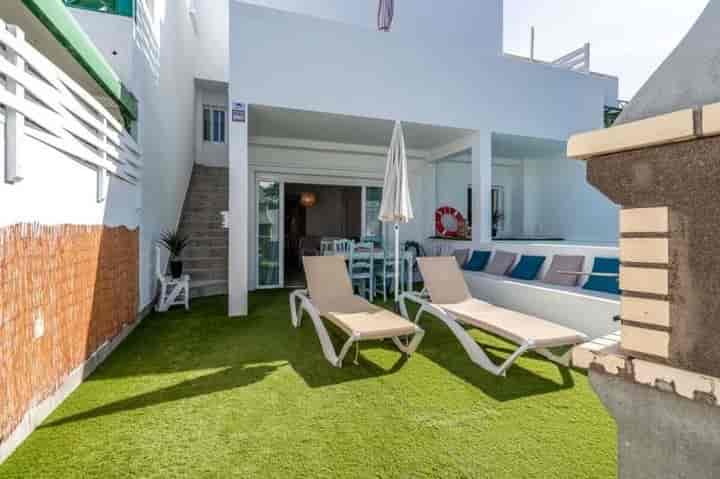 Charming 3-Apartment Retreat in Playa Honda