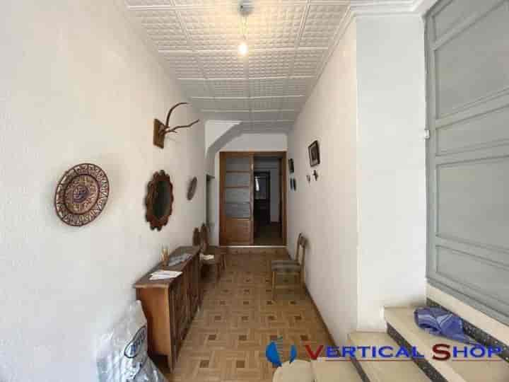 Charming Casa for Sale in the Heart of Caudete, Albacete