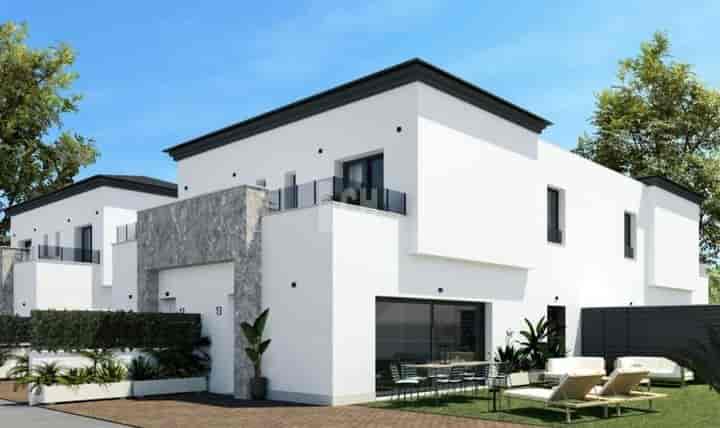 Spacious Villa in a Quiet Neighborhood, 93 m2 - N6063