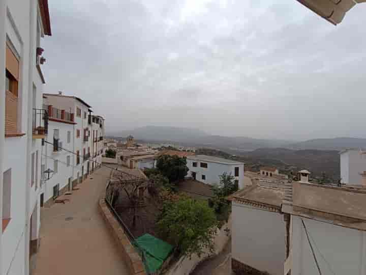 Charming 3-Story House in Válor, Alpujarra Granadina