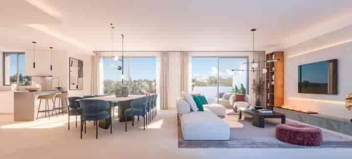 Luxury Living in Marbella: Stunning 4-Bedroom Duplex Overlooking Guadalmina Golf Course