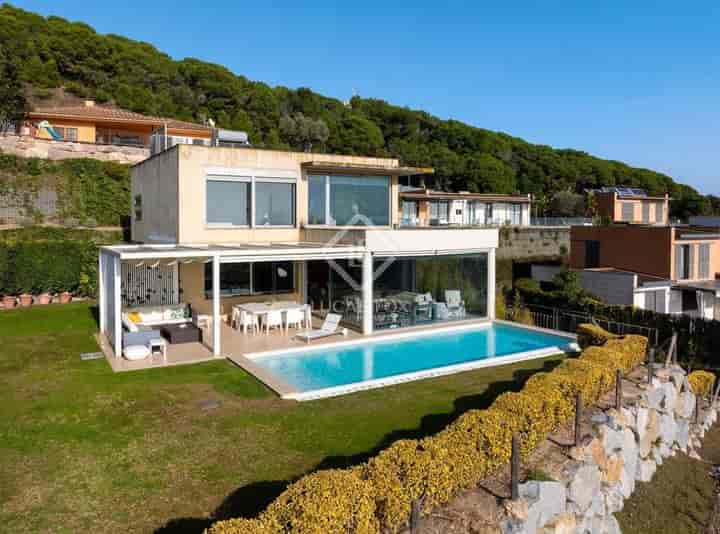 Stunning Sea View Home in Sant Vicenç de Montalt