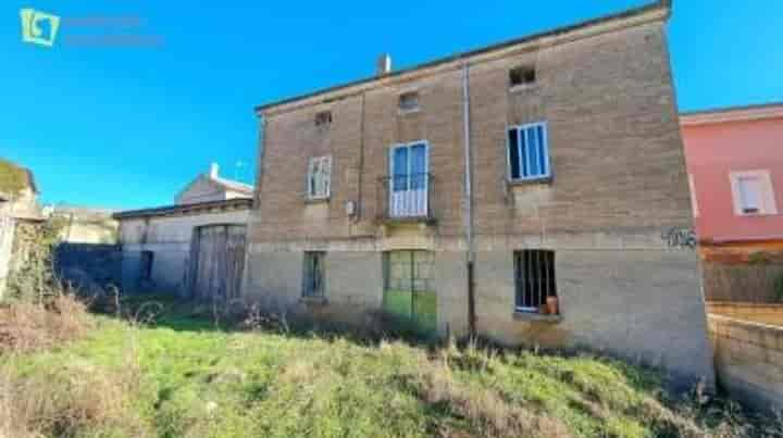 Charming Family Home in Las Quintanillas, Burgos