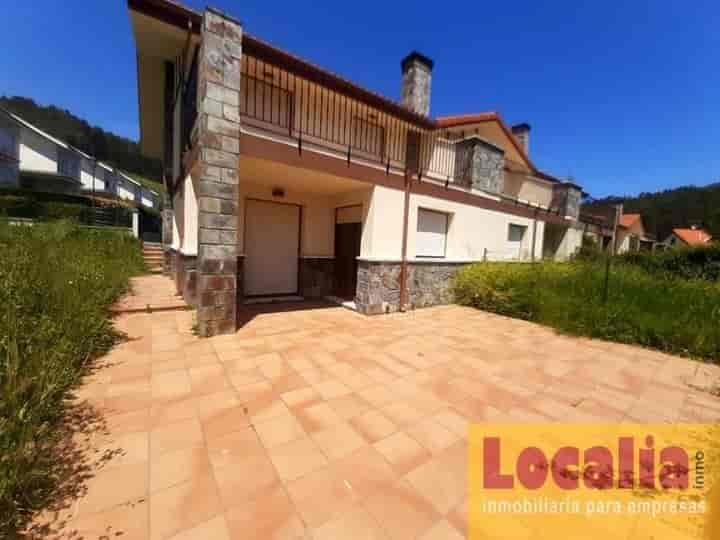 Stunning New Chalet in Castro Urdiales, Cantabria – Where Sea Meets Mountain