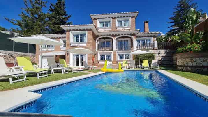 Charming Andalusian Villa in Torremuelle, Benalmadena - Just 300m from the Beach!