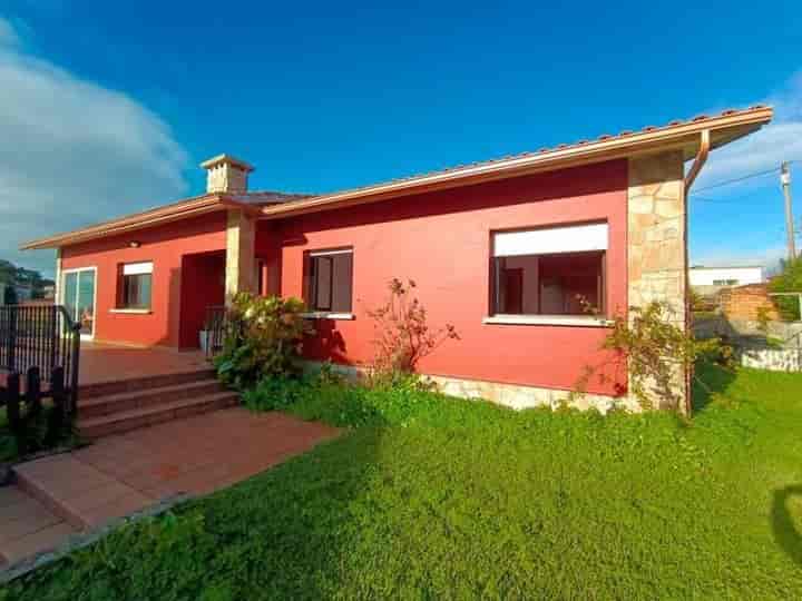 Charming Detached Home Near Montalvo and Bascuas Beaches