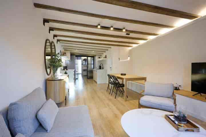 Charming 1-Bedroom Temporary Rental in Ciutat Vella, Barcelona