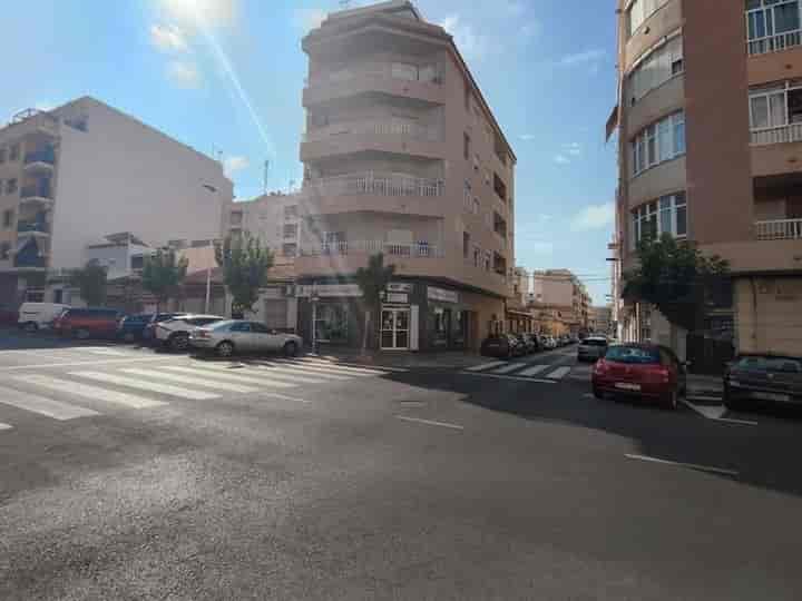 Charming Apartment in Central Torrevieja – Just 900m from the Sea!