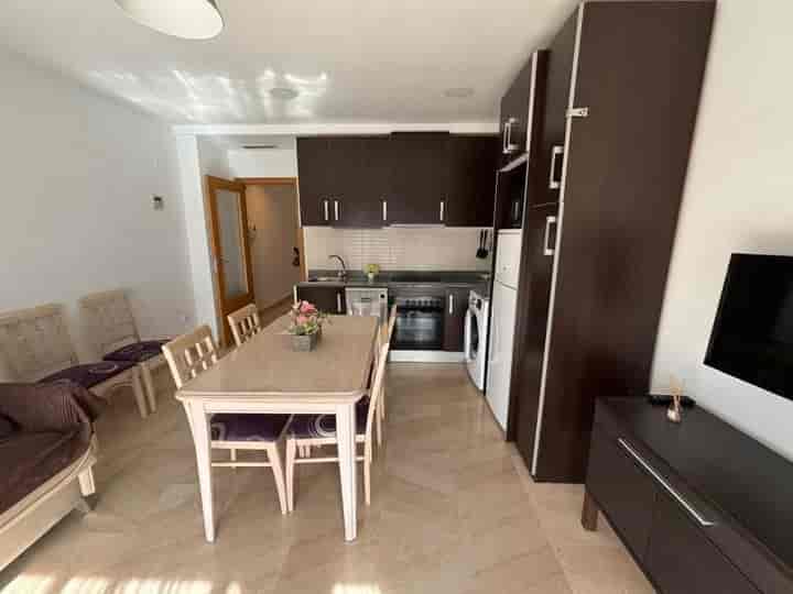 Cozy 2-Bedroom Apartment in Quiet La Hoya, Elche