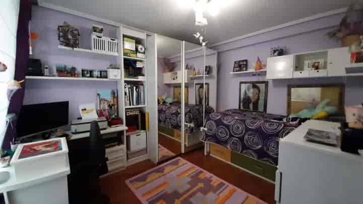 Charming Duplex for Sale in C/ Pintor Salvador Azpiazu