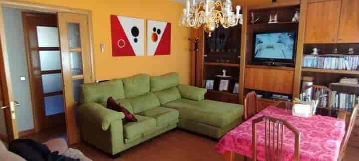 Bright 4th Floor Flat in Morata de Tajuña, Madrid